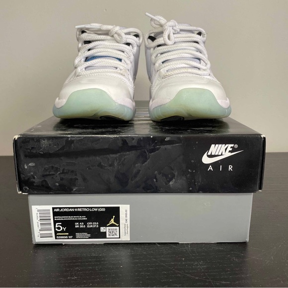 Jordan 11 Retro Low Legend Blue (GS) Size 5Y/6.5W - Picture 9 of 9